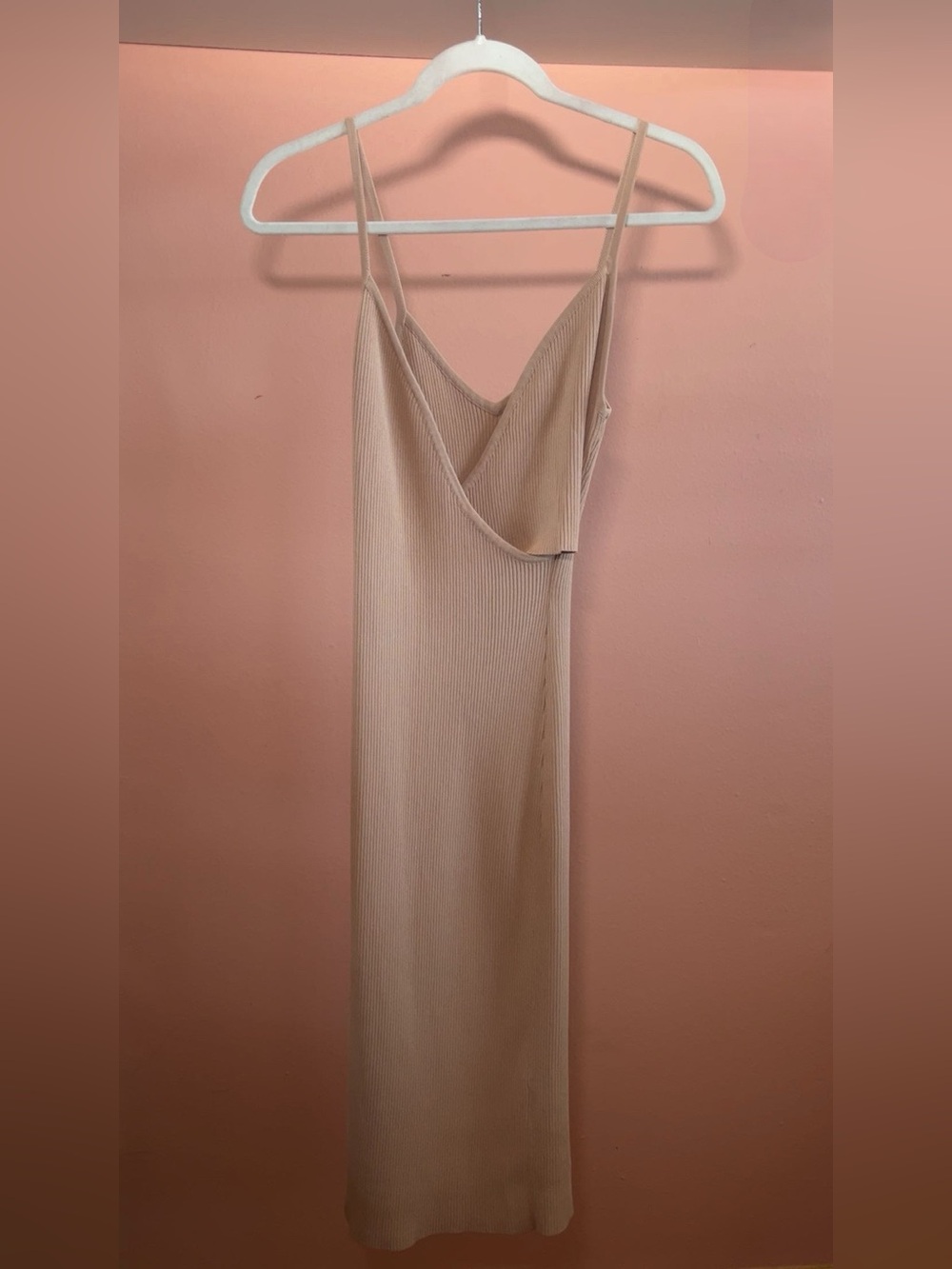 GUESS Nude Ribbed Knit Midi Slip Dress V-Neck Spaghetti Straps Size S